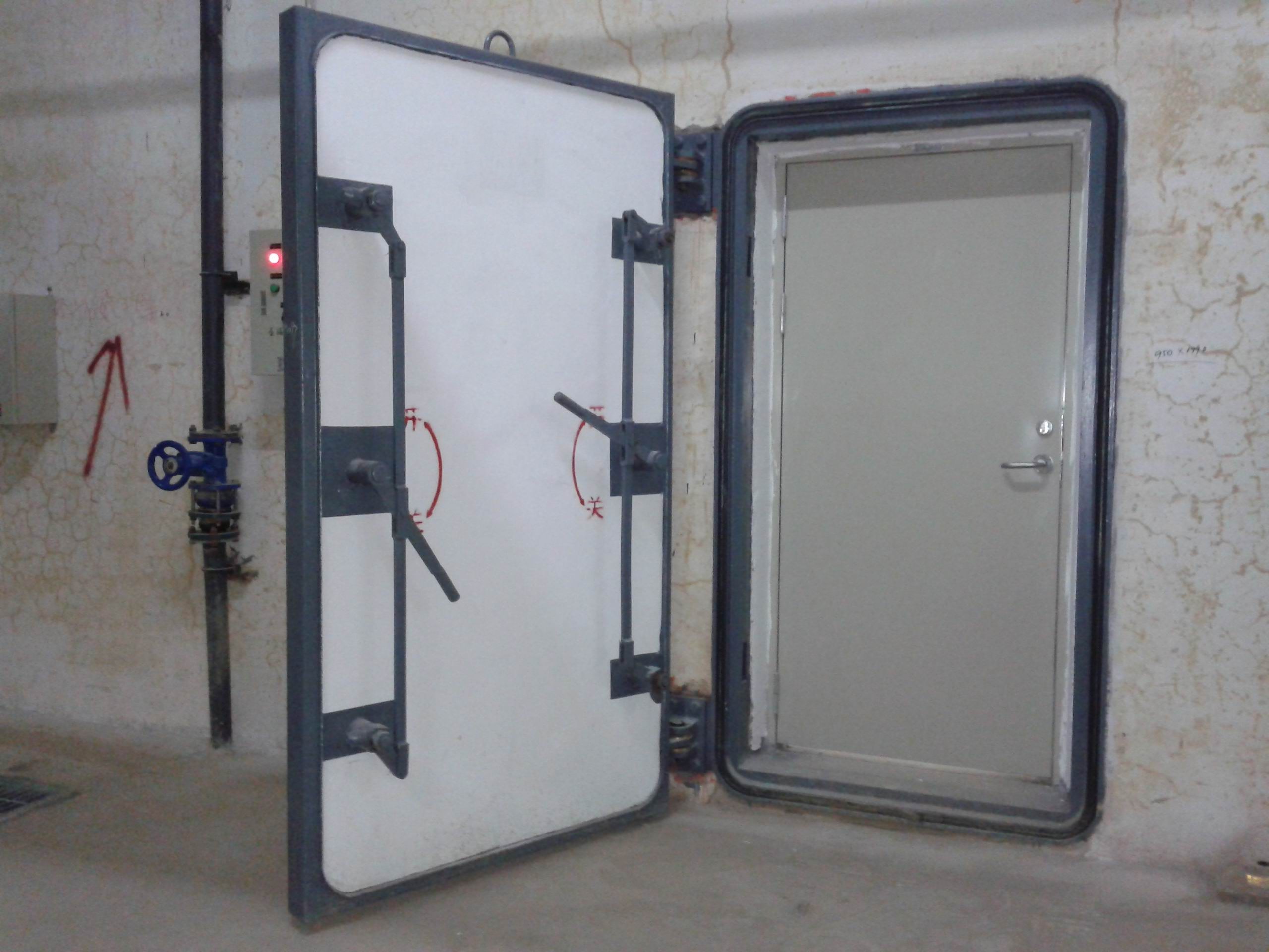 钢筋混凝土防护密闭门